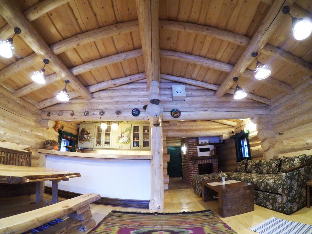 Eco House Butinar Villa Kosmach ภายนอก รูปภาพ